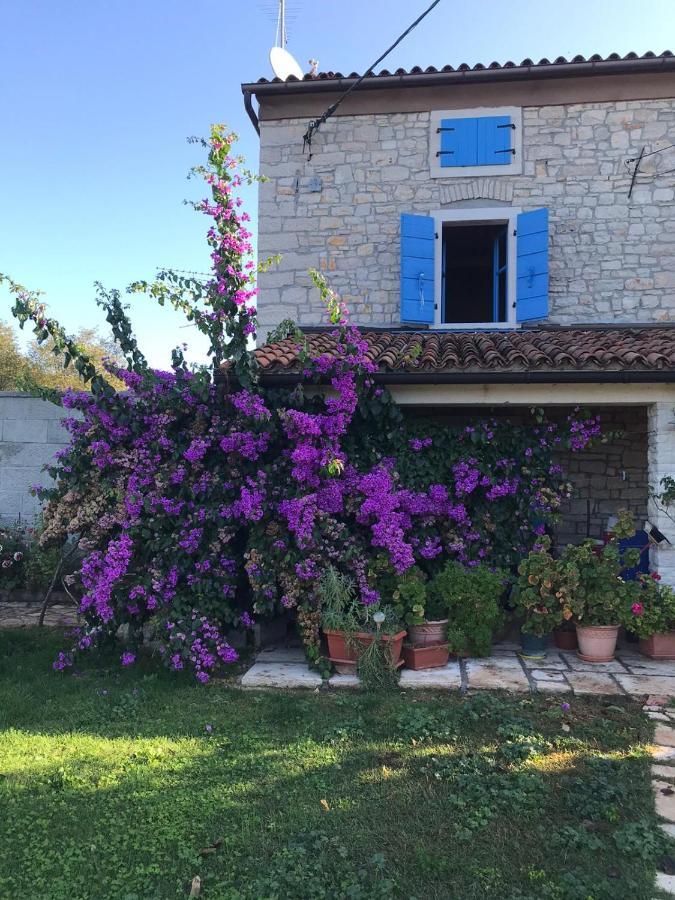 Farmhouse Cubani Bale Exterior photo