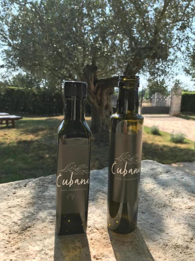 Farmhouse Cubani Bale Exterior photo