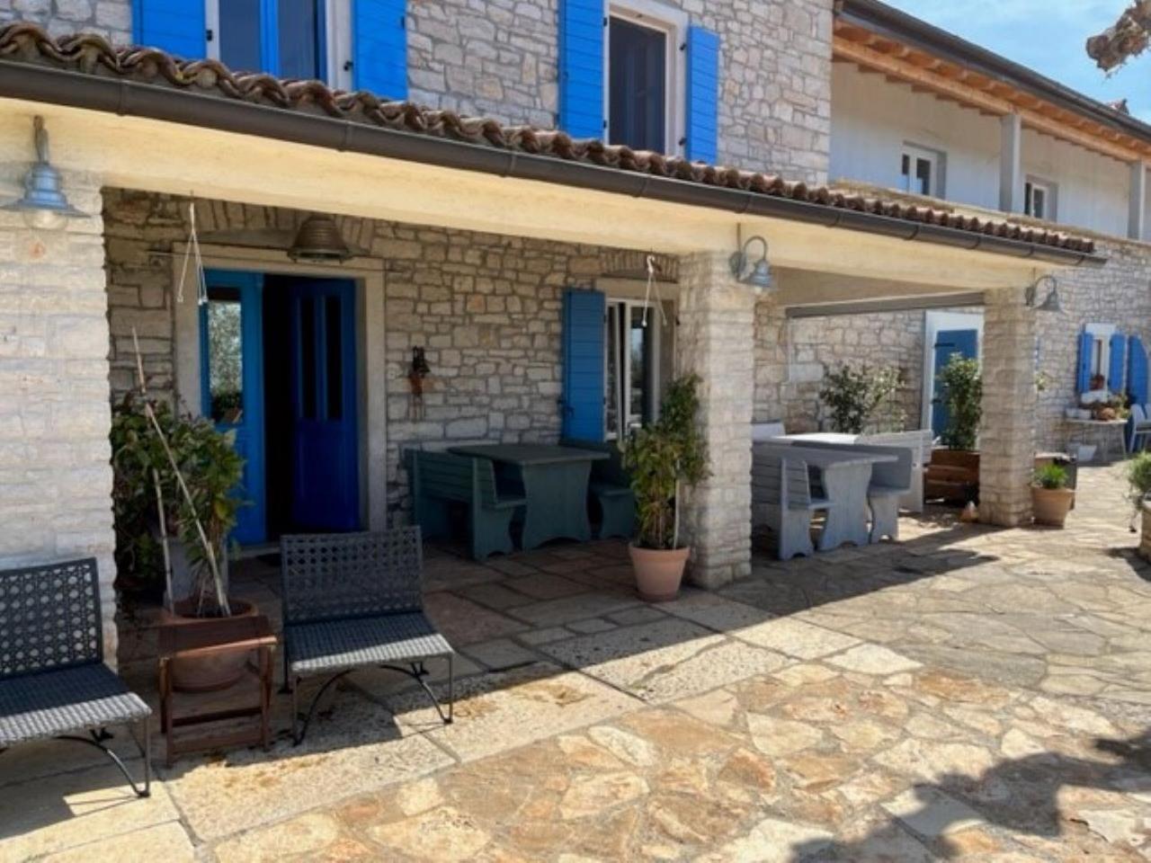 Farmhouse Cubani Bale Exterior photo